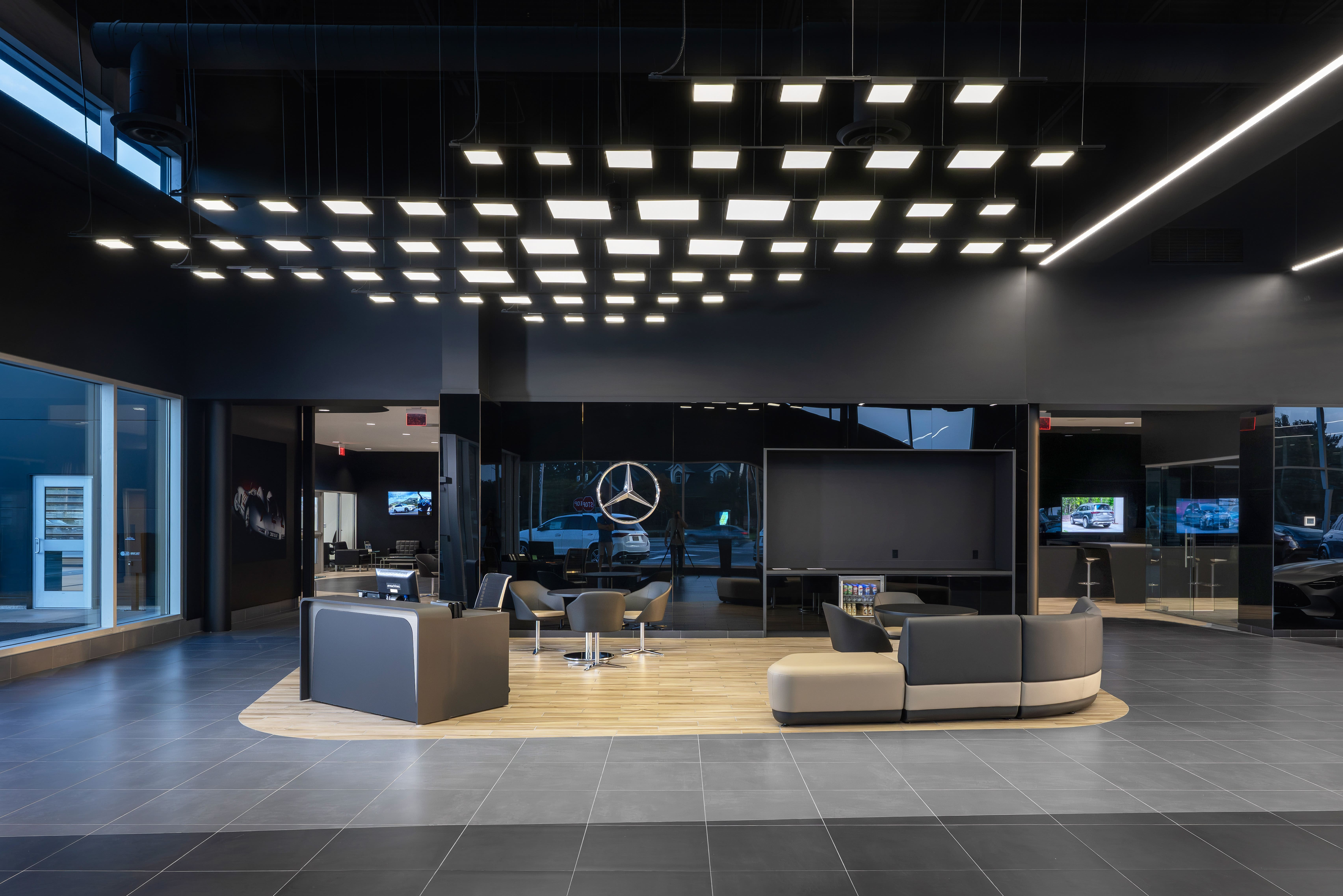 Mercedes-Benz at Fort Wayne